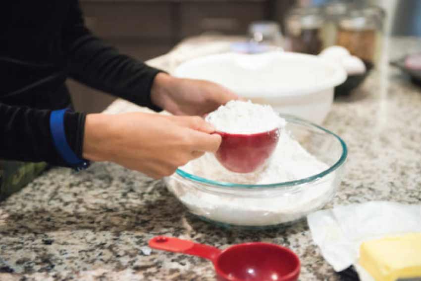 200 gr of flour in cups